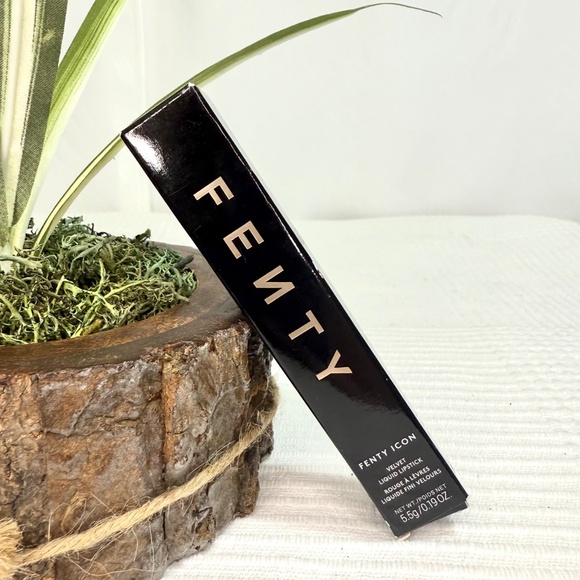 FENTY BEAUTY by Rihanna Icon Velvet Liquid Lipstick, H.B.I.C. - 02 - Picture 6 of 7